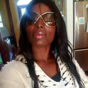 Meet your Posher, Yvonne